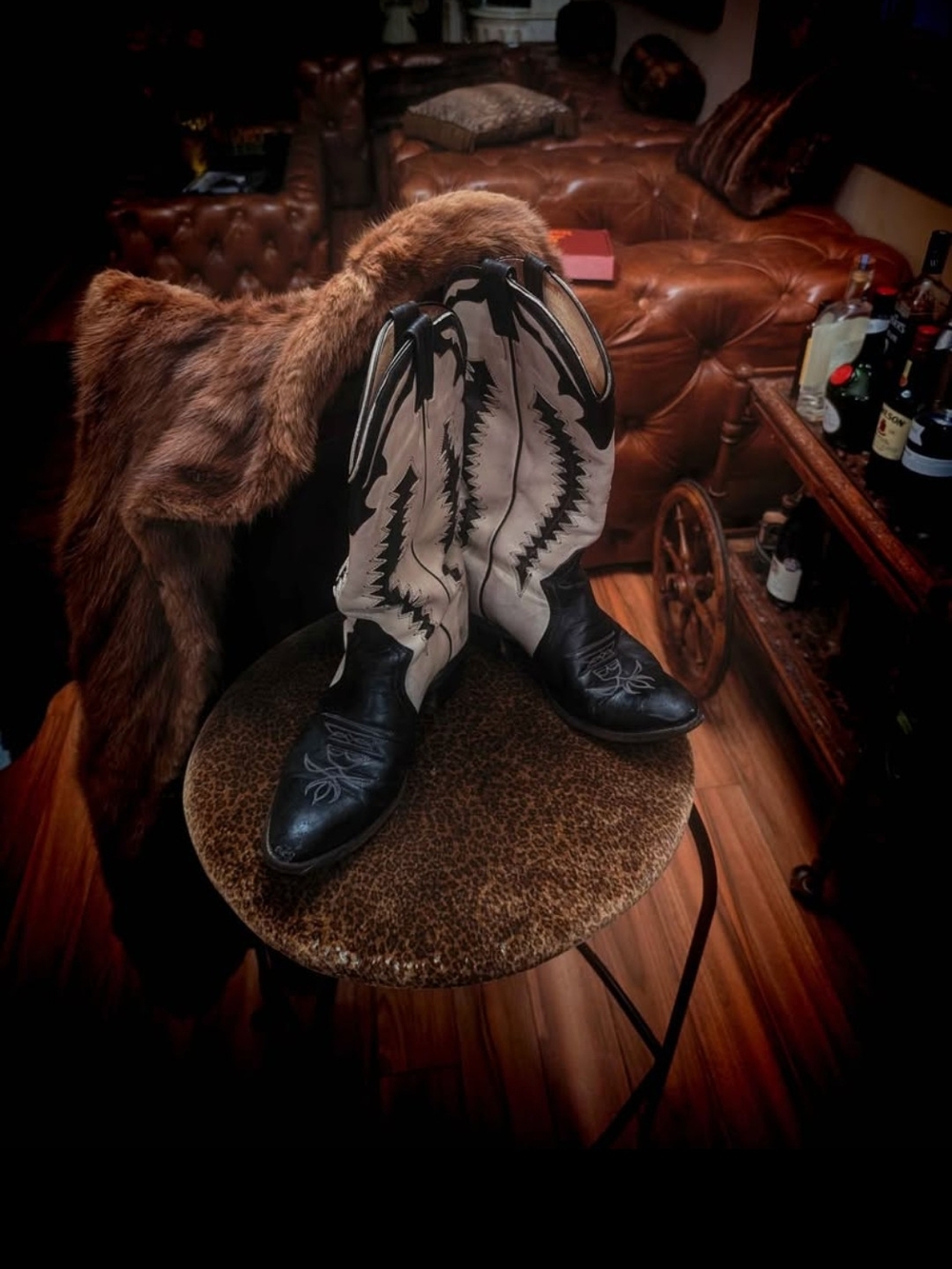 Black and Cream Western Cowboy Boots